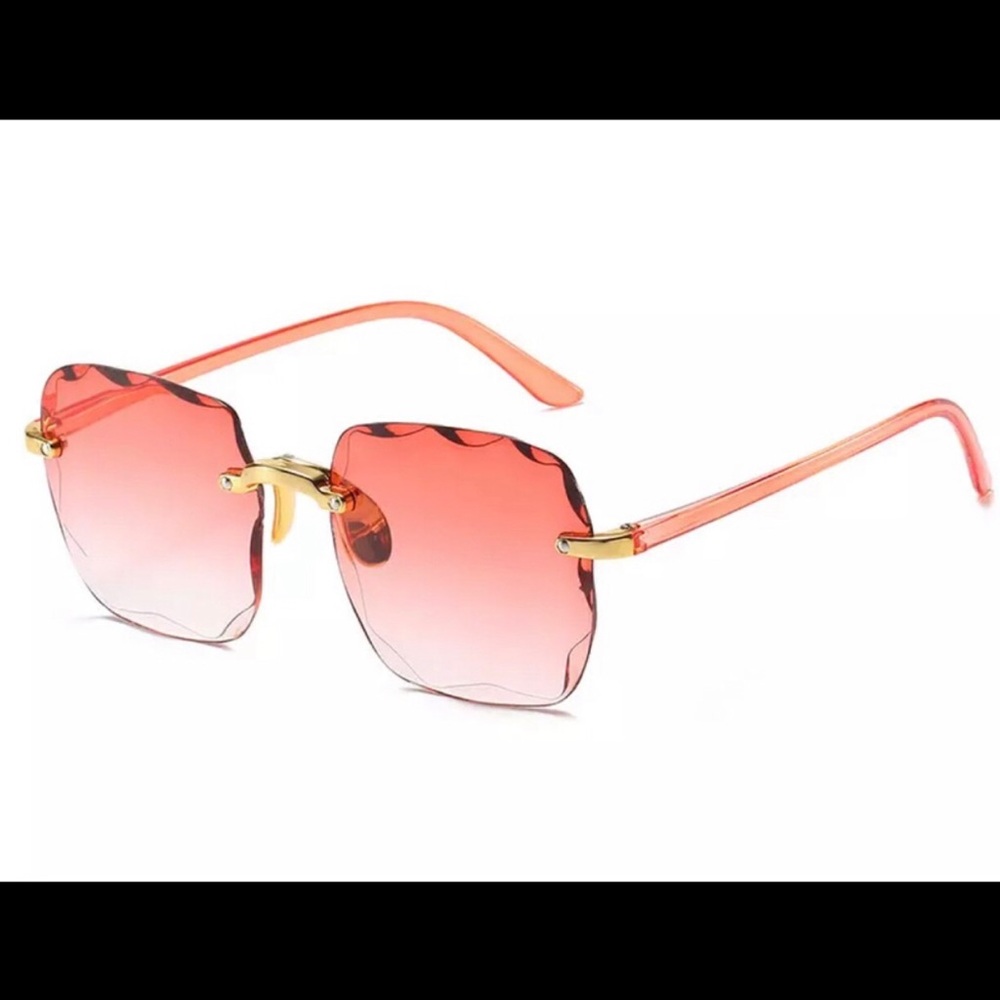 Rimless Pink Gradient Women's Sunglasses with Gold Accents